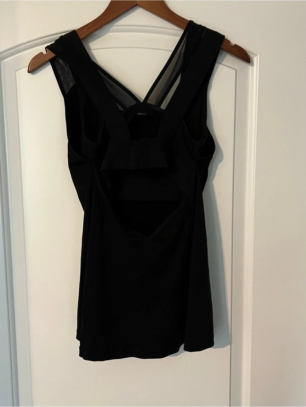 Lululemon Black Sleeveless V-Neck Tank with Sheer Crossback with Built in Bra